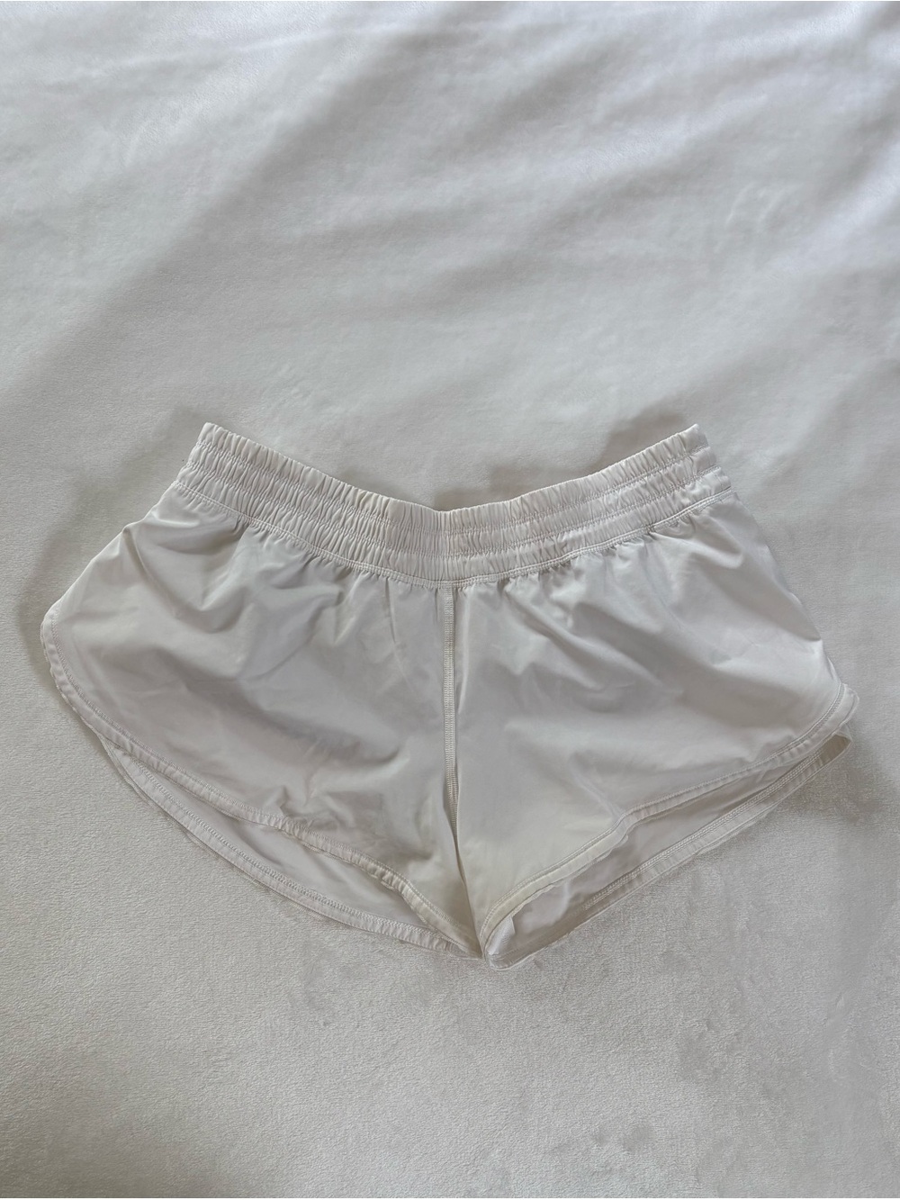 Lululemon Seek The Heat Short